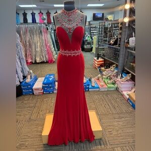 ALYCE RED PROM DRESS FORMAL PAGEANT GOWN SZ 6 1085
